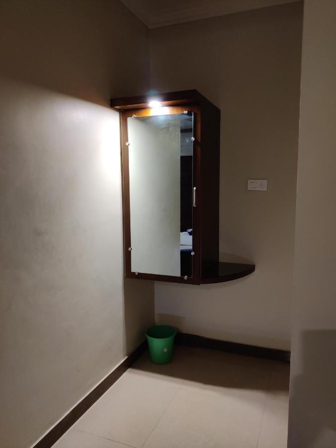 Vyavahar Lodge Udupi Dış mekan fotoğraf