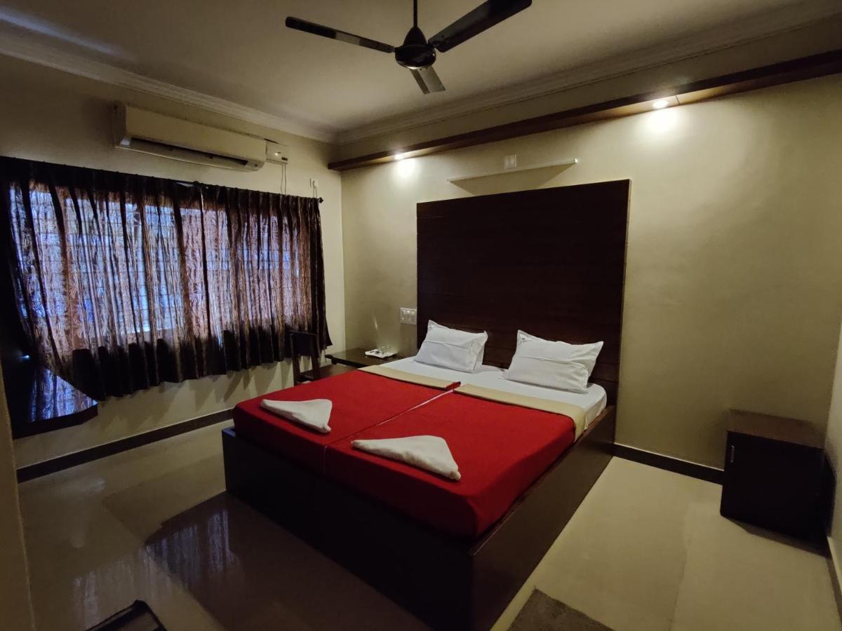 Vyavahar Lodge Udupi Dış mekan fotoğraf