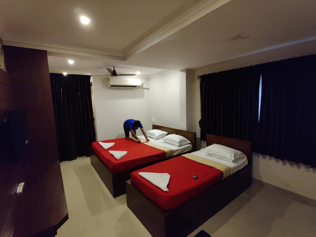 Vyavahar Lodge Udupi Dış mekan fotoğraf