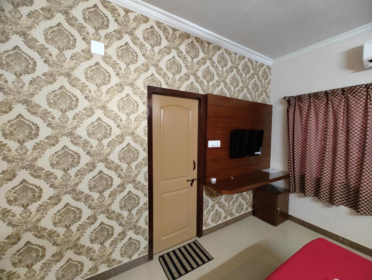 Vyavahar Lodge Udupi Dış mekan fotoğraf